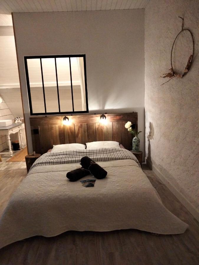 Chambre Telma 2 Pers Avec Piscine "Mon Lit Au Pre" Couples Ou Femmes Seulement Pontours エクステリア 写真